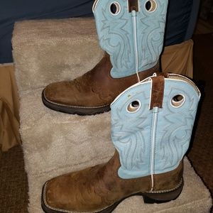 Durango Lady Rebel distressed boots